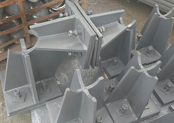 富锦煤棚网架双向支座